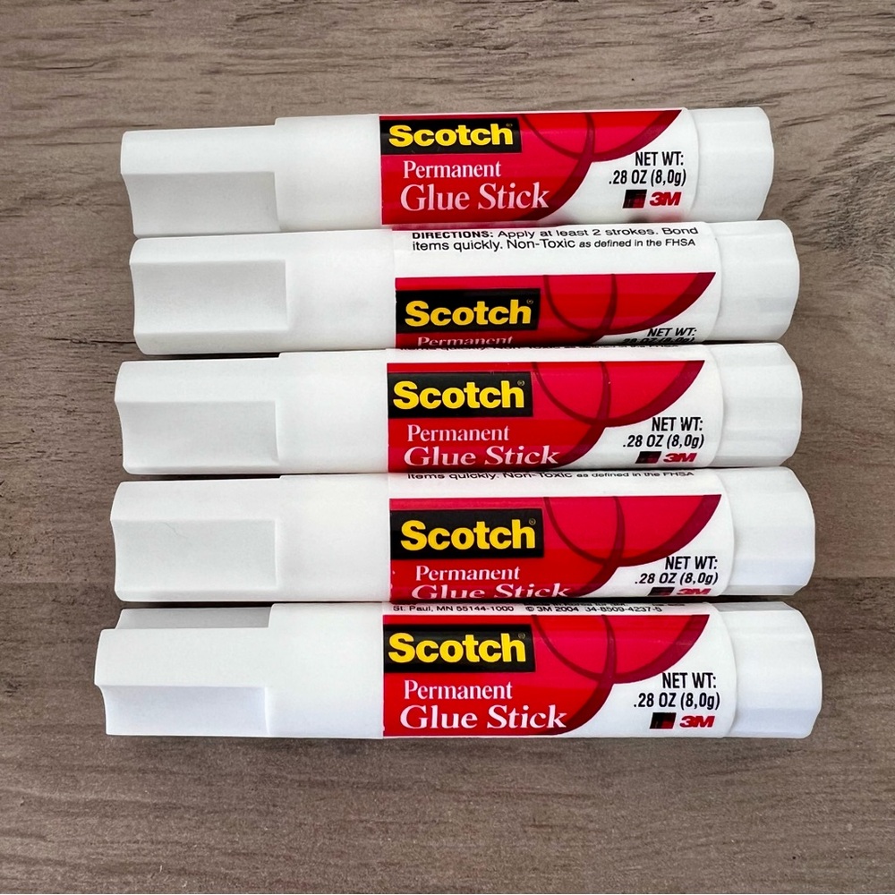 SCOTCH Permanent Glue Sticks Set of 5 Non-Toxic Dries Clear 0.28 Oz each NWOT